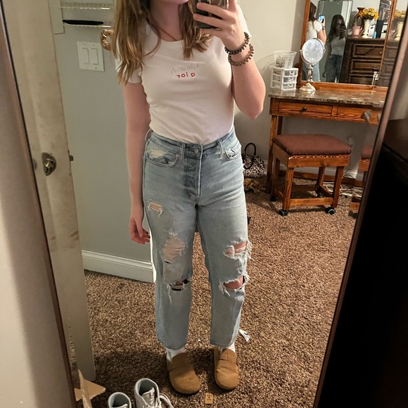 White custom embroidered tee - Picture 2 of 5